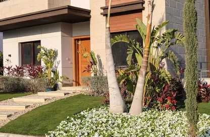 Villa - 4 Bedrooms - 3 Bathrooms for sale in Azzar - 5th Settlement Compounds - The 5th Settlement - New Cairo City - Cairo