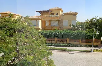 Twin House - 5 Bedrooms - 4 Bathrooms for rent in Jeera - 13th District - Sheikh Zayed City - Giza