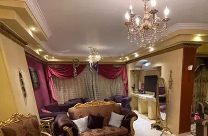 شقة - 3 غرف نوم - 3 حمامات للبيع في شارع سعيد زكريا - حي السفارات - مدينة نصر - القاهرة