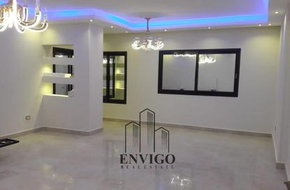 Apartment - 3 Bedrooms - 2 Bathrooms for sale in Riad Shams St. - 8th Zone - Nasr City - Cairo