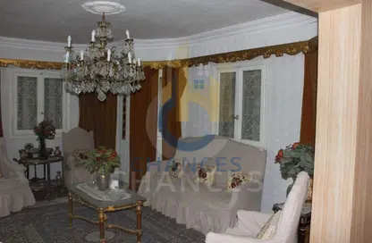 فيلا - 8 غرف نوم - 6 حمامات للبيع في محور طلعت حرب - الحي الثاني - التجمع الخامس - مدينة القاهرة الجديدة - القاهرة