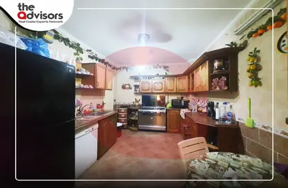 Apartment - 4 Bedrooms - 3 Bathrooms for sale in Kafr Abdo St. - Kafr Abdo - Roushdy - Hay Sharq - Alexandria