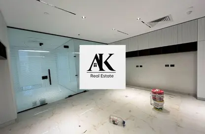 Office Space - Studio - 1 Bathroom for rent in Hyde Park Business District Mall - South Teseen St. - The 5th Settlement - New Cairo City - Cairo