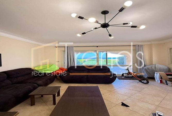 8392917 - Property Image 2