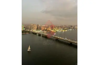 شقة - 4 غرف نوم - 5 حمامات للايجار في شارع النيل - منطقة الجيزة - جنوب الجيزة - الجيزة