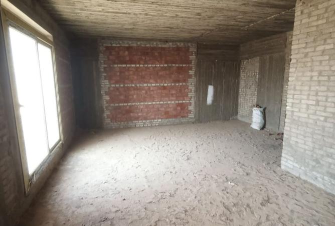 8321895 - Property Image 3