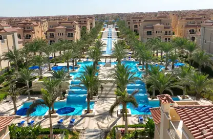 Apartment - 3 Bedrooms - 2 Bathrooms for sale in El Patio Vida - The 6th Settlement - New Cairo City - Cairo