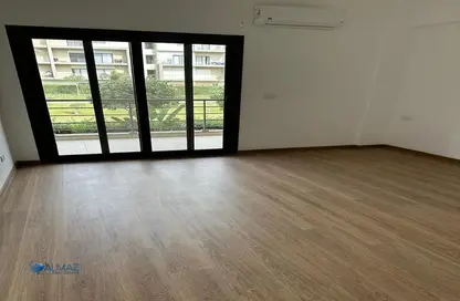 شقة - 3 غرف نوم - 3 حمامات للايجار في فيفث سكوير - التجمع الخامس - مدينة القاهرة الجديدة - القاهرة