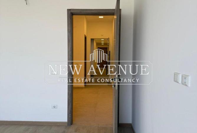 8249888 - Property Image 2