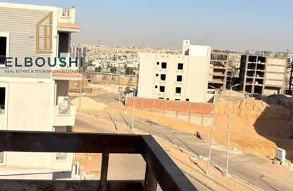 Apartment - 4 Bedrooms - 3 Bathrooms for sale in El Lotus - New Cairo City - Cairo