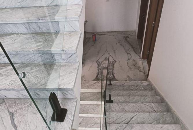 8420240 - Property Image 3