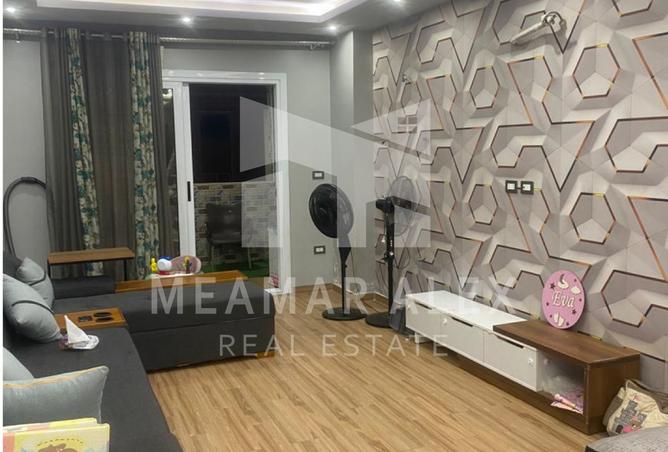 8242766 - Property Image 2