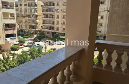 شقة - 3 غرف نوم - 2 حمامات للبيع في المنطقة التاسعة - مدينة نصر - القاهرة