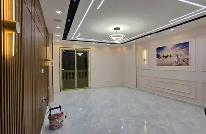 Apartment - 3 Bedrooms - 2 Bathrooms for sale in Al Lebeny Axis - El Mariouteya - Faisal - Hay El Haram - Giza