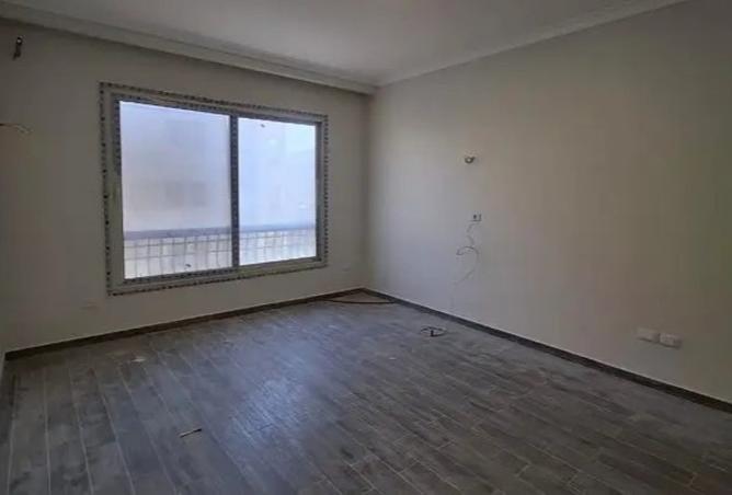 8195750 - Property Image 3