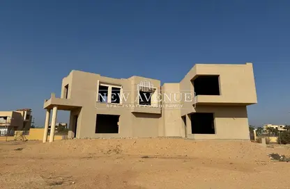 Villa - 3 Bedrooms - 3 Bathrooms for sale in Ivy - Cairo Alexandria Desert Road - Giza