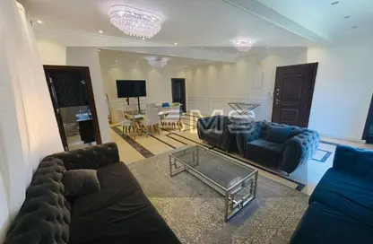 دوبلكس - 2 غرف نوم - 3 حمامات للايجار في منطقة خدمات البنفسج - البنفسج - مدينة القاهرة الجديدة - القاهرة