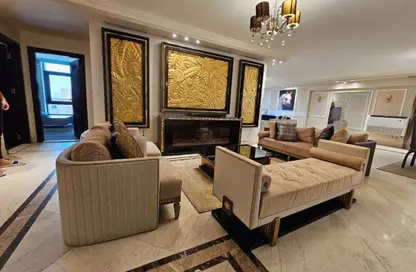 Apartment - 3 Bedrooms - 3 Bathrooms for sale in Rayhana Residence - Zahraa El Maadi - Hay El Maadi - Cairo