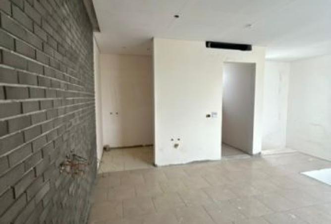 8043379 - Property Image 2