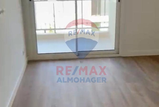 8246958 - الصورة الرئيسية للعقار