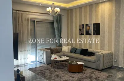 فيلا - 4 غرف نوم - 5 حمامات للبيع في فيلدج جيت - المستثمرين الجنوبية - مدينة القاهرة الجديدة - القاهرة