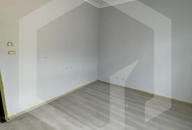 8110091 - Property Image 2