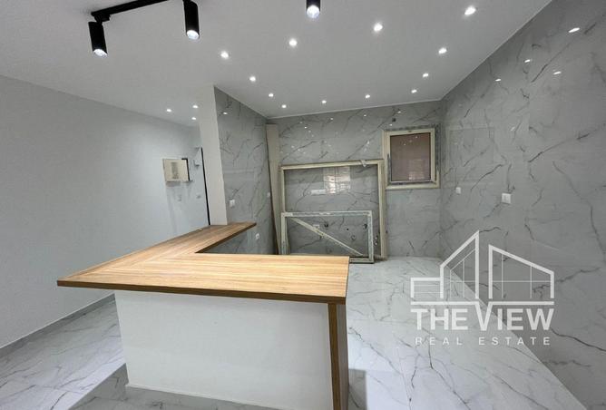 8033272 - Property Image 2