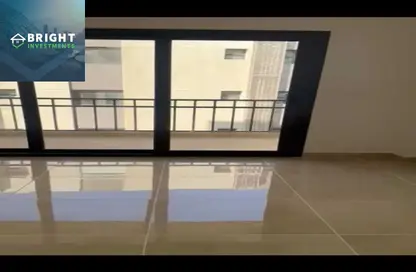 شقة - 3 غرف نوم - 3 حمامات للايجار في فيفث سكوير - التجمع الخامس - مدينة القاهرة الجديدة - القاهرة