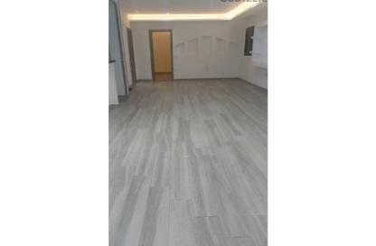 Apartment - 2 Bedrooms - 2 Bathrooms for rent in 50th Street - Zahraa El Maadi - Hay El Maadi - Cairo