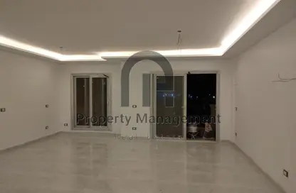 Apartment - 3 Bedrooms - 1 Bathroom for rent in Stone Residence - 5th Settlement Compounds - The 5th Settlement - New Cairo City - Cairo