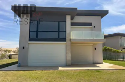 Villa - 4 Bedrooms - 4 Bathrooms for sale in Swan Lake North Coast - Qesm Ad Dabaah - North Coast