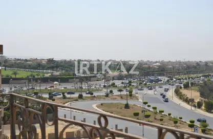 سطح - غرفة نوم - 1 حمام للايجار في غرب الجولف - كمبوندات القطامية - القطامية - مدينة القاهرة الجديدة - القاهرة