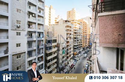 Apartment - 3 Bedrooms - 2 Bathrooms for sale in Sidi Beshr - Hay Awal El Montazah - Alexandria
