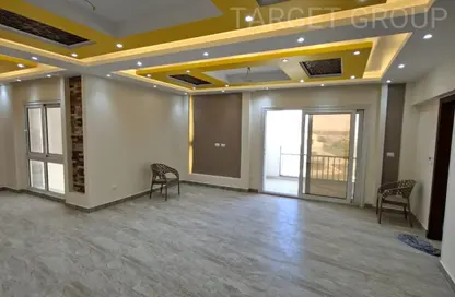 Apartment - 3 Bedrooms - 2 Bathrooms for rent in Hyde Park - New Cairo City - Cairo