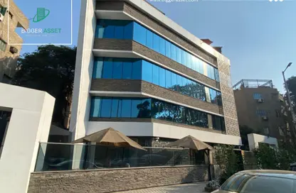 بناية كاملة - استوديو - 8 حمامات للبيع في شارع 6 - المعادي - حي المعادي - القاهرة