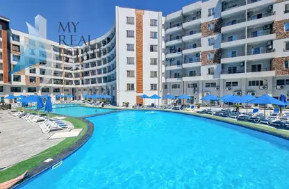 Apartment - 1 Bedroom - 1 Bathroom for sale in Hurghada Resorts - Hurghada - Red Sea