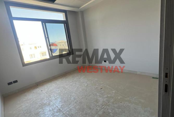 8416498 - Property Image 2