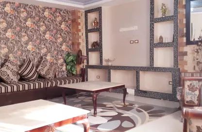 Apartment - 3 Bedrooms - 2 Bathrooms for rent in Cornish El Nile St. - Maadi - Hay El Maadi - Cairo