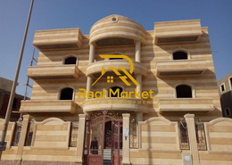 Villa - 8 bedrooms - 8 bathrooms for للبيع in 4th District - Obour City - Qalyubia