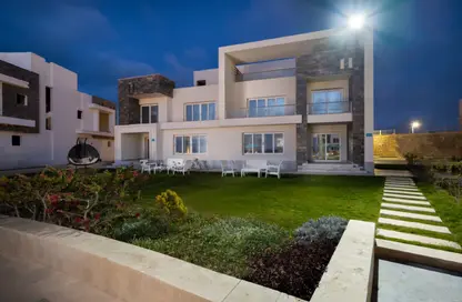Chalet - 2 Bedrooms - 2 Bathrooms for sale in Mountain View - Ras Al Hekma - North Coast