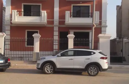 Apartment - 3 Bedrooms - 2 Bathrooms for sale in Touristic 1 - Northern Expansions - 6 October City - Giza