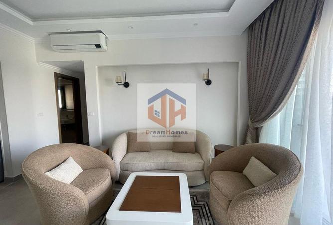 8399193 - Property Image 2