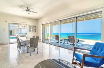 Chalet - 3 Bedrooms - 4 Bathrooms for sale in Jefaira - Ras Al Hekma - North Coast