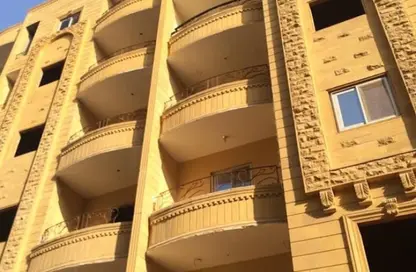 Apartment - 3 Bedrooms - 2 Bathrooms for sale in Gate 4 - Mena - Hadayek El Ahram - Giza