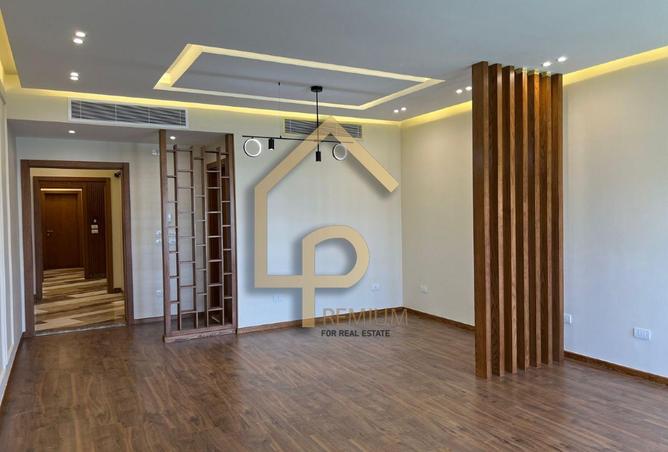 8011176 - Property Image 2