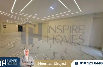 Apartment - 3 Bedrooms - 2 Bathrooms for rent in Grand View - Smouha - Hay Sharq - Alexandria