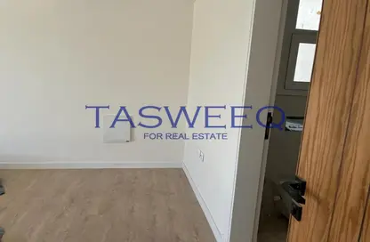 Townhouse - 3 Bedrooms - 3 Bathrooms for sale in Westown - Sheikh Zayed Compounds - Sheikh Zayed City - Giza
