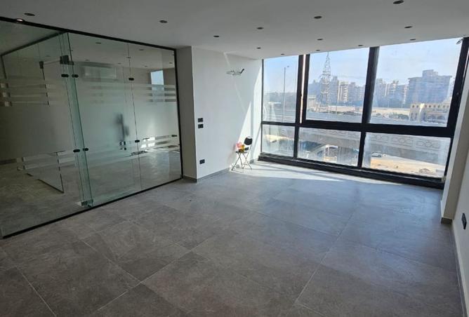 8493480 - Property Main Image