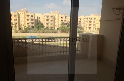 Apartment - 3 Bedrooms - 3 Bathrooms for sale in Street 10 - Greens - 6th District - Sheikh Zayed City - Giza