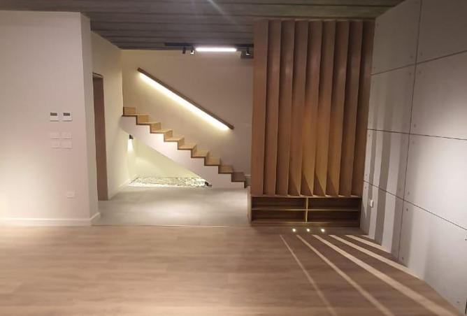 8180409 - Property Image 2